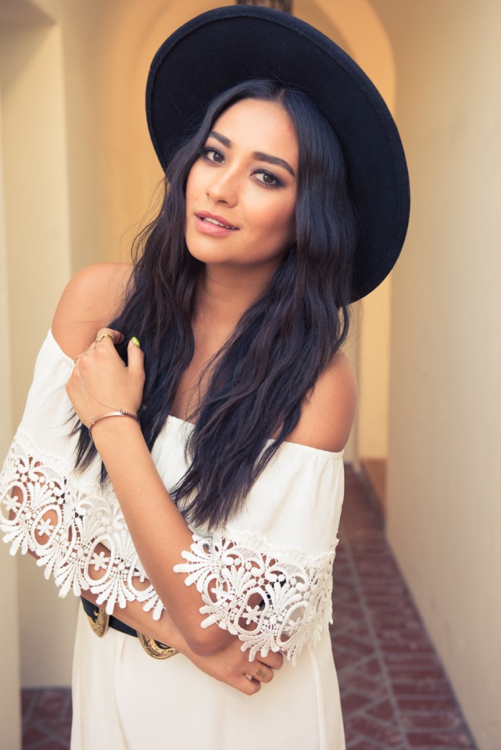 shay mitchell"s real-life wardrobe is way different from her pll