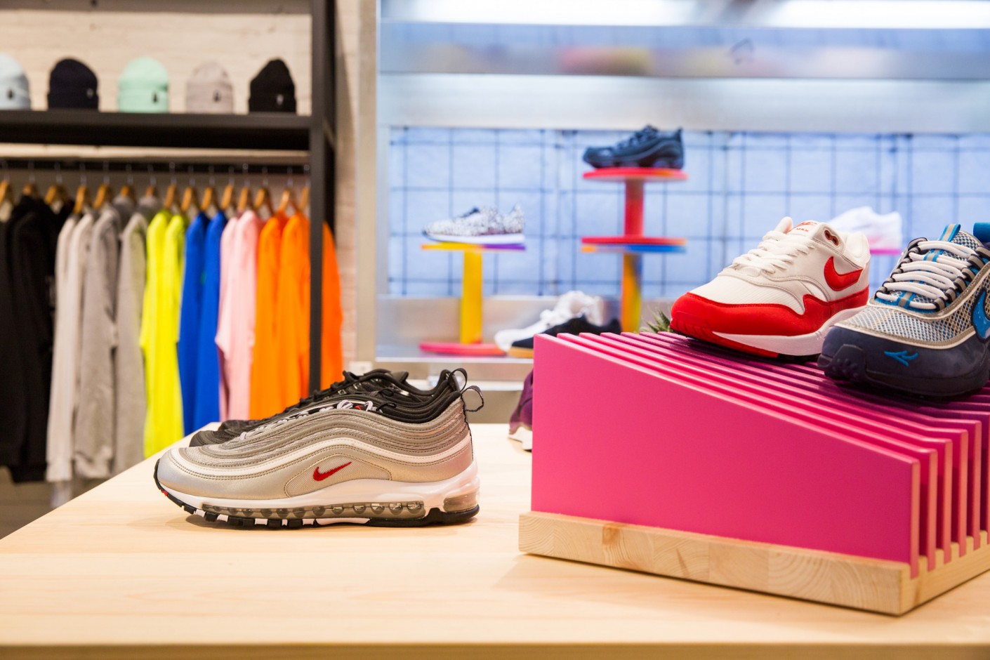 sneakersnstuff warehouse