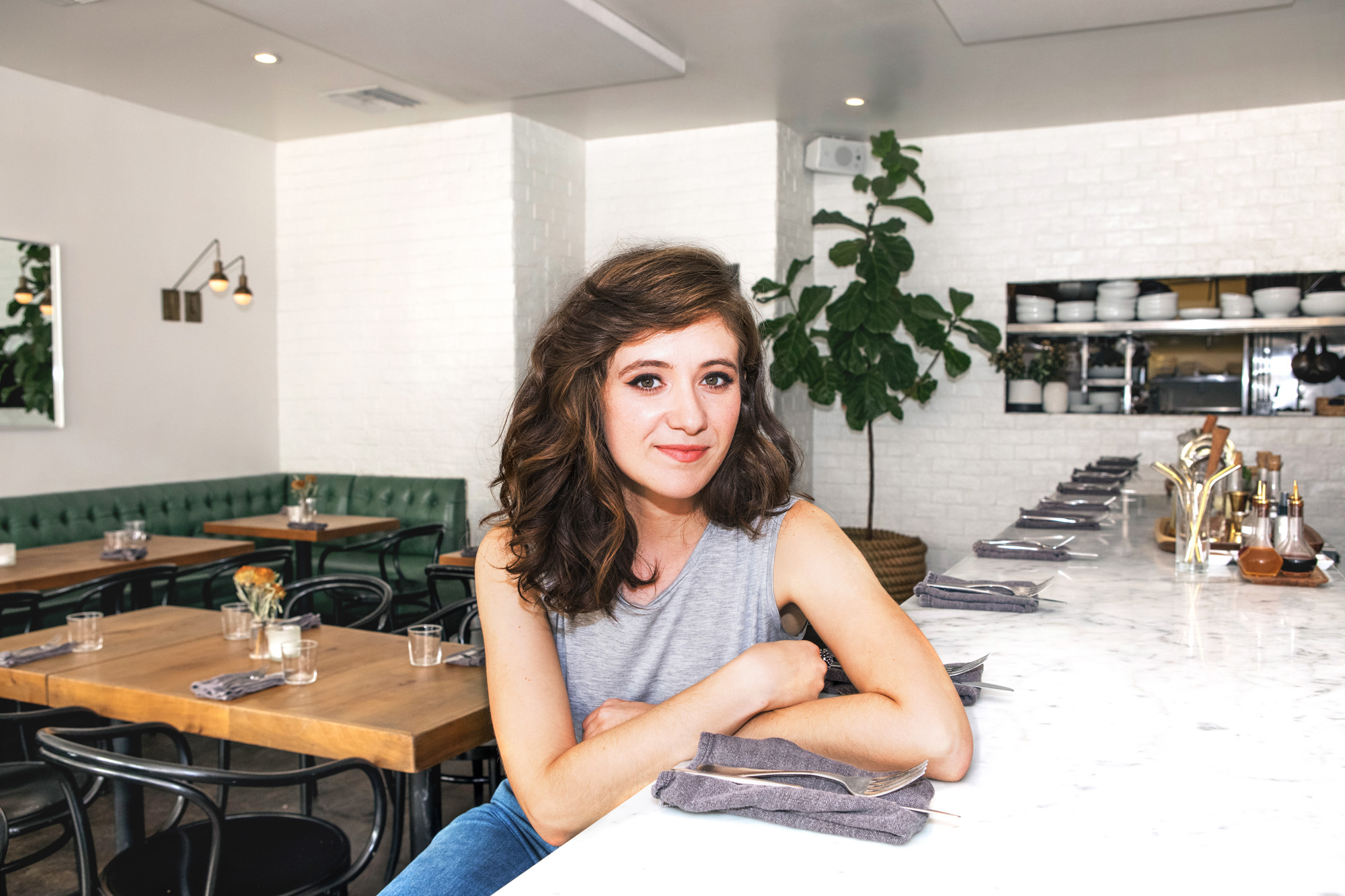 Noël Wells Talks Comedy Writing Films And More Coveteur 7500