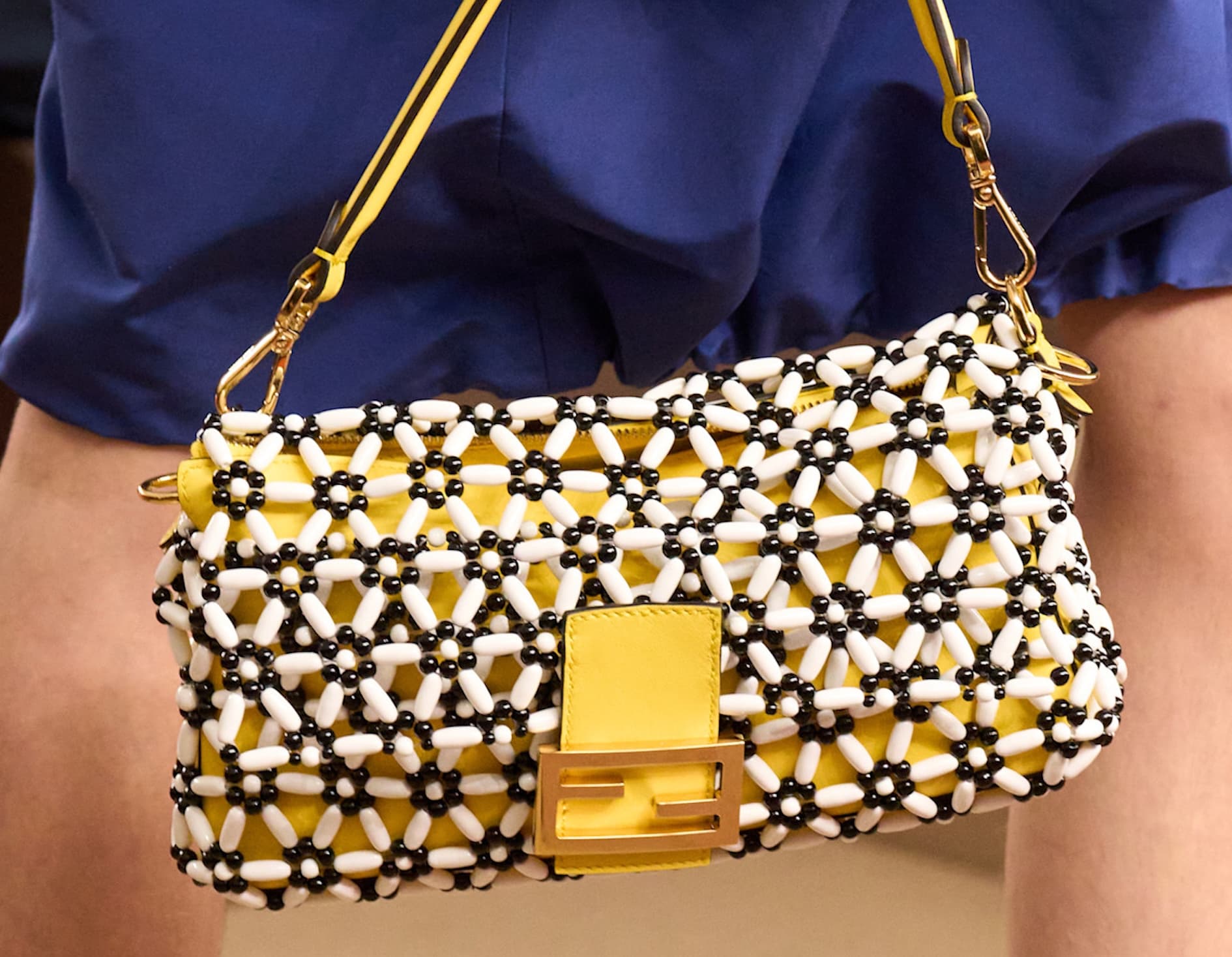 beaded bag header 1