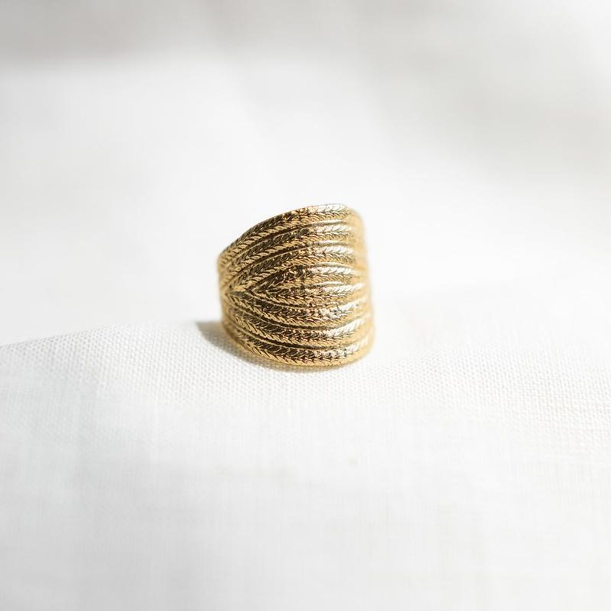 agape athenais ring