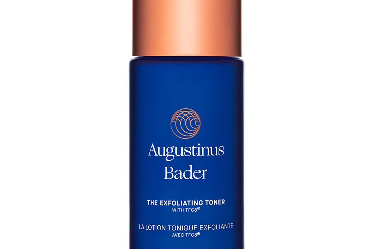 agustinus bader the essence exfoliating toner with tfc8