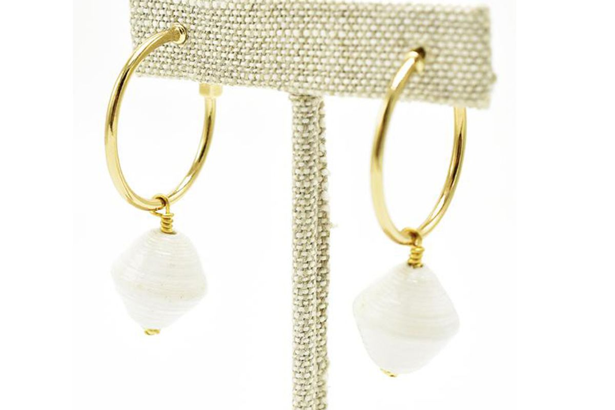 akola annette hoop earring