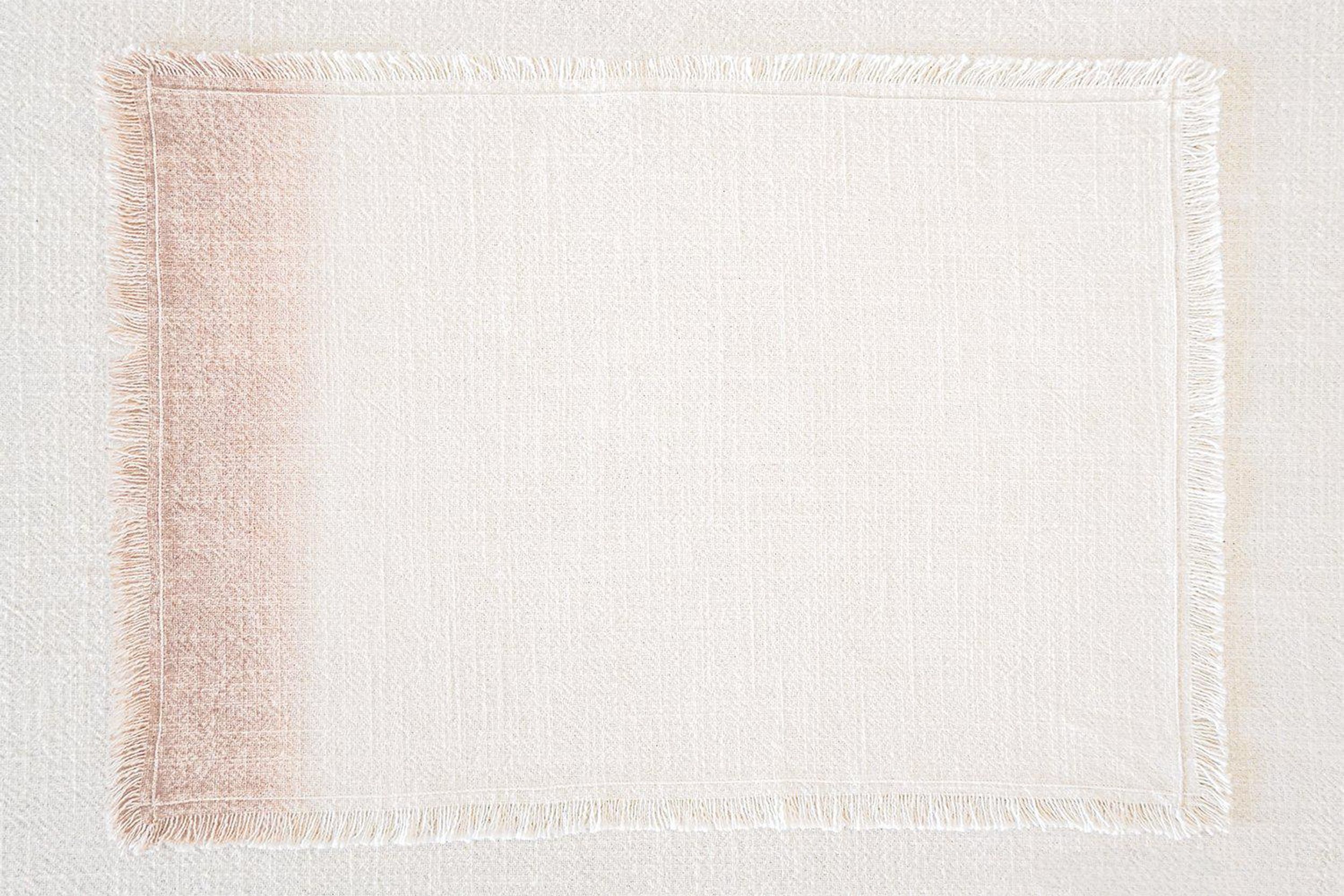 anaya pink ombre cotton fringe placemat