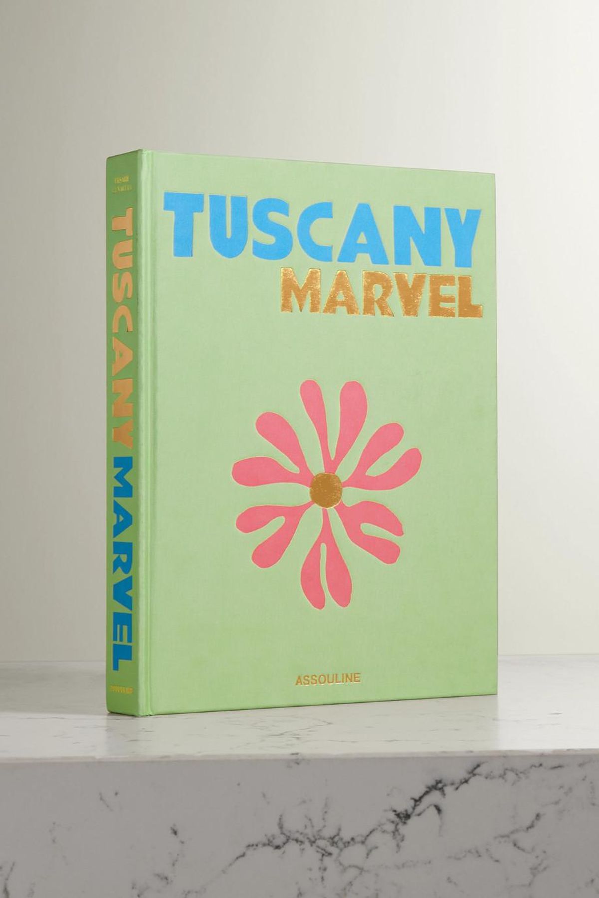 assouline tuscany marvel 