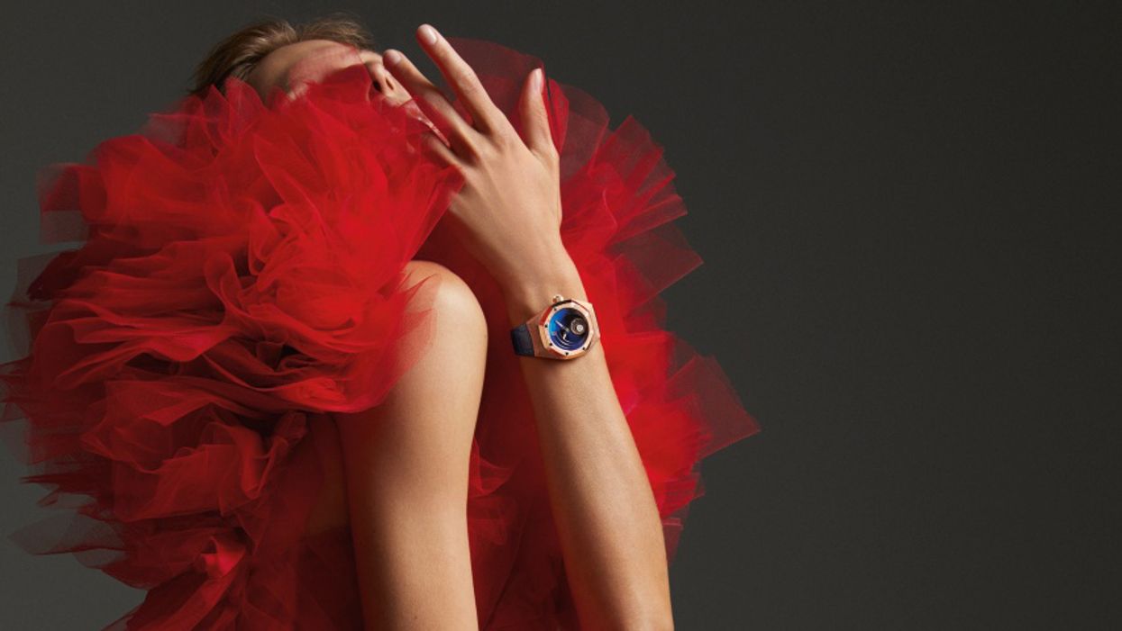 We Paired '90s Watches With '90s Fashion
