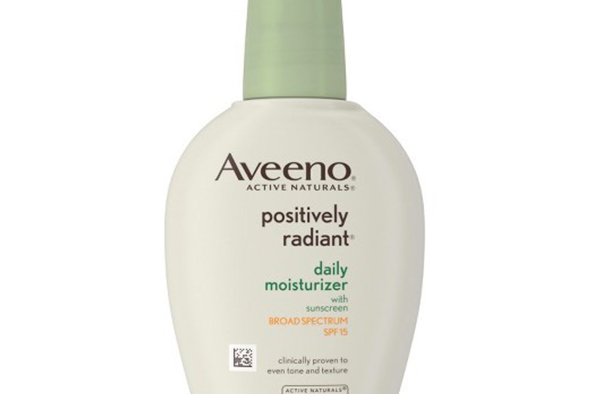 Positively Radiant Daily Moisturizer With SPF 15