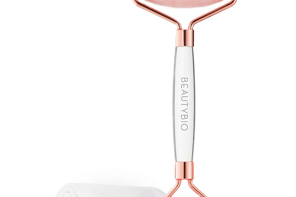 beautybio rose quartz face roller