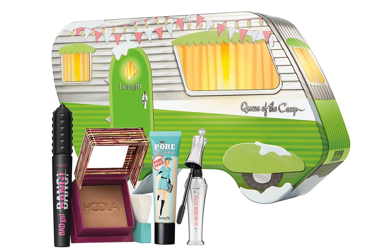benefit cosmetics queen of the Camp set limited edition 4 piece holiday set