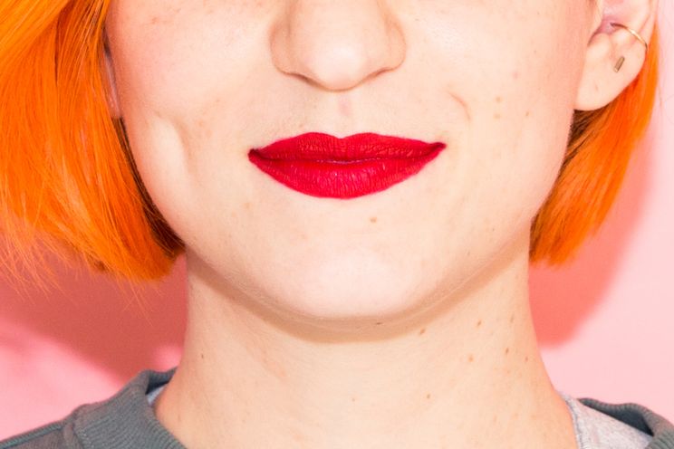 6 x the perfect red lipstick - Charlotta Eve
