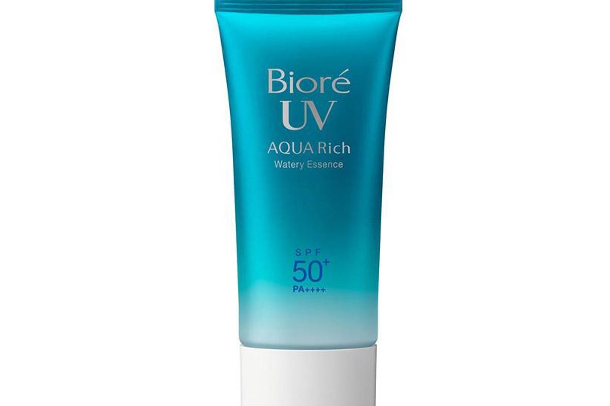 biore uv rich watery essence