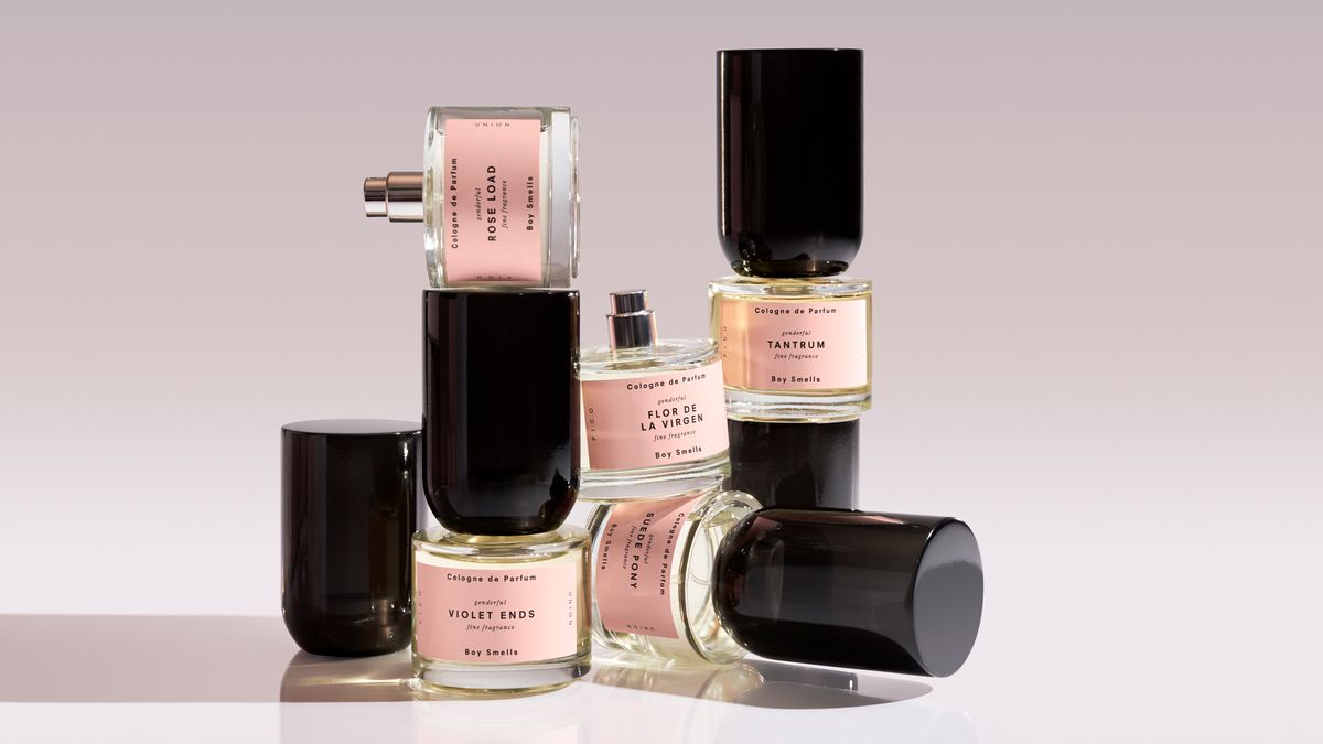 boy smells cologne de parfum