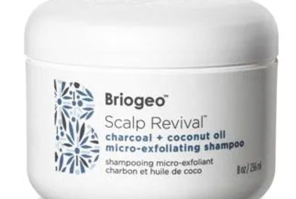 briogeo scalp revival charcoal and coconut oil micro exfoliating shampoo