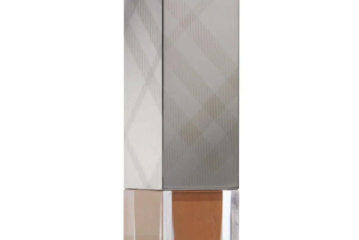 burberry beauty fresh glow luminous fluid base