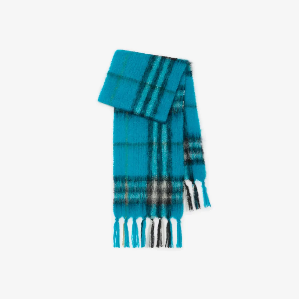 burberry-check-scarf