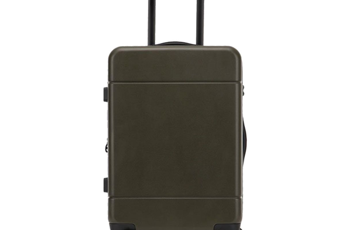 calpak hue carry on luggage