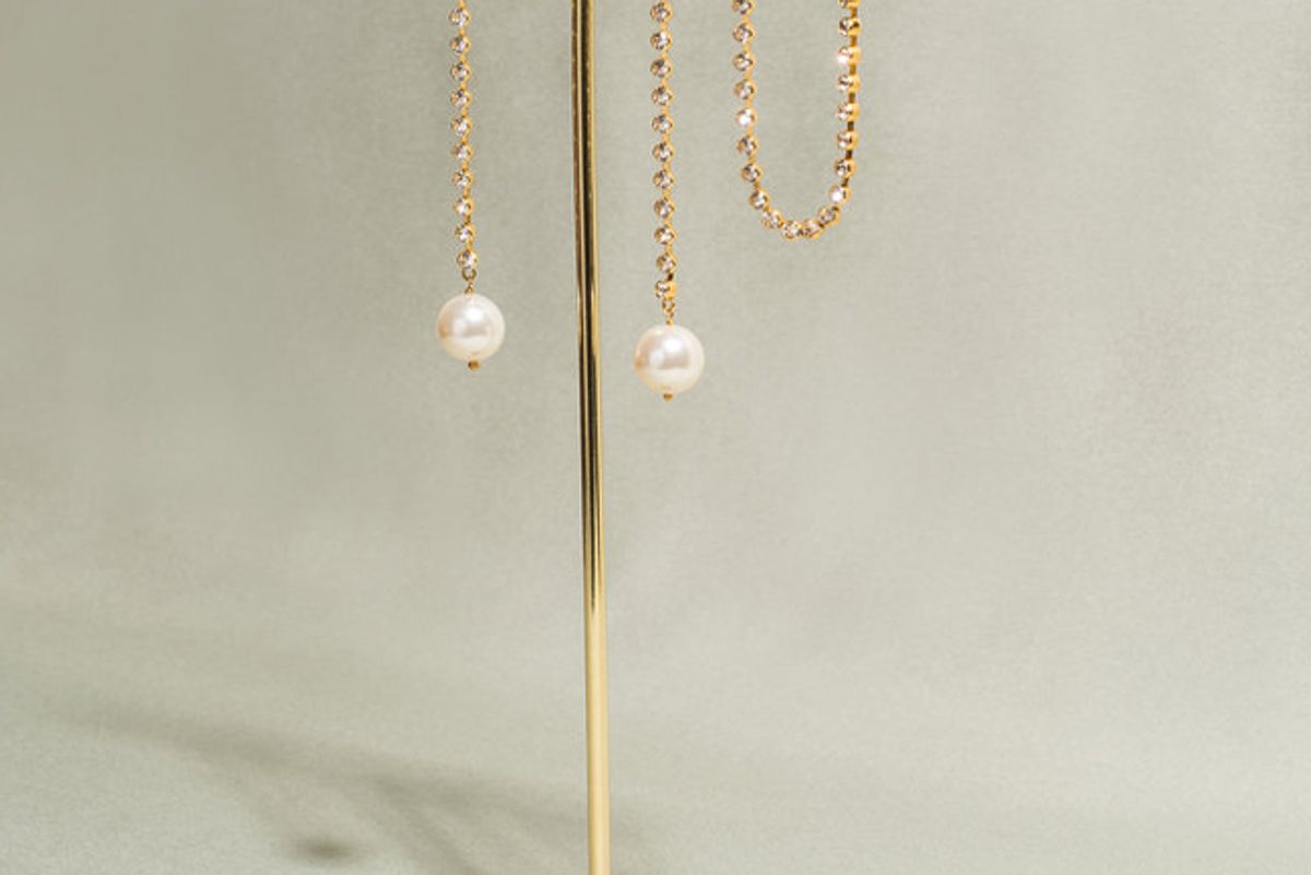 chabaux delhi dancing earrings