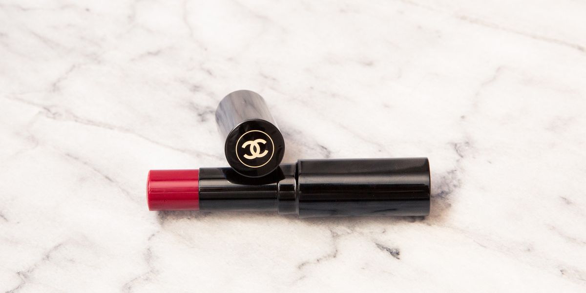 Our Beauty Director Reviews Chanel Les Beiges Healthy Glow Lip