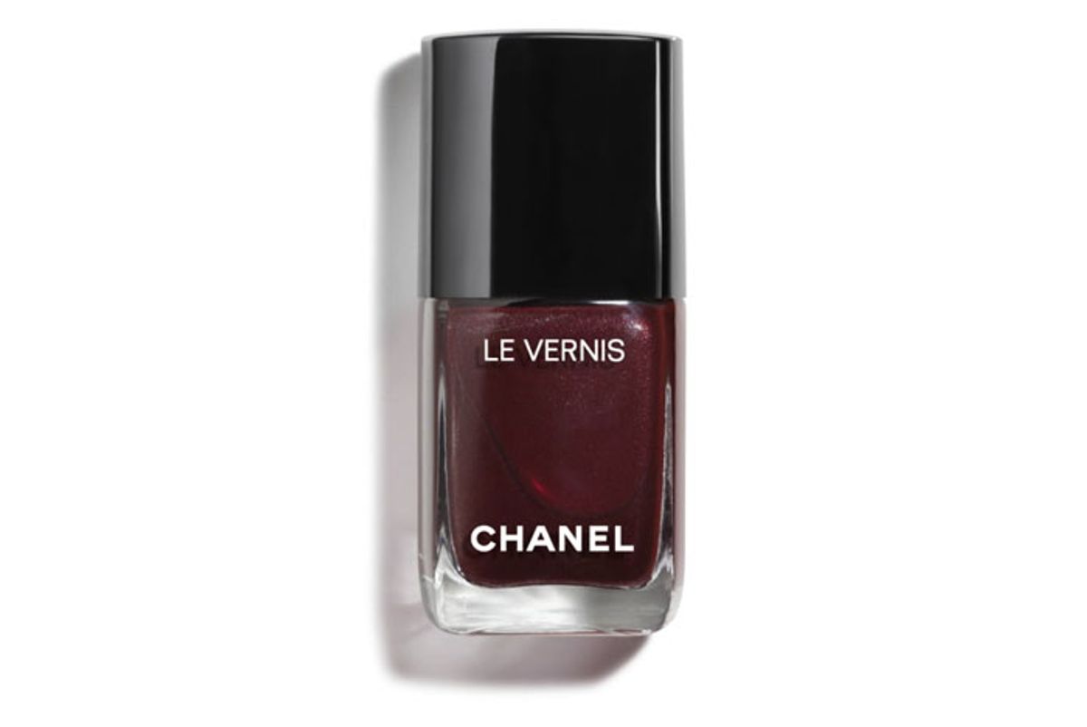 chanel longwear nail polish vamp