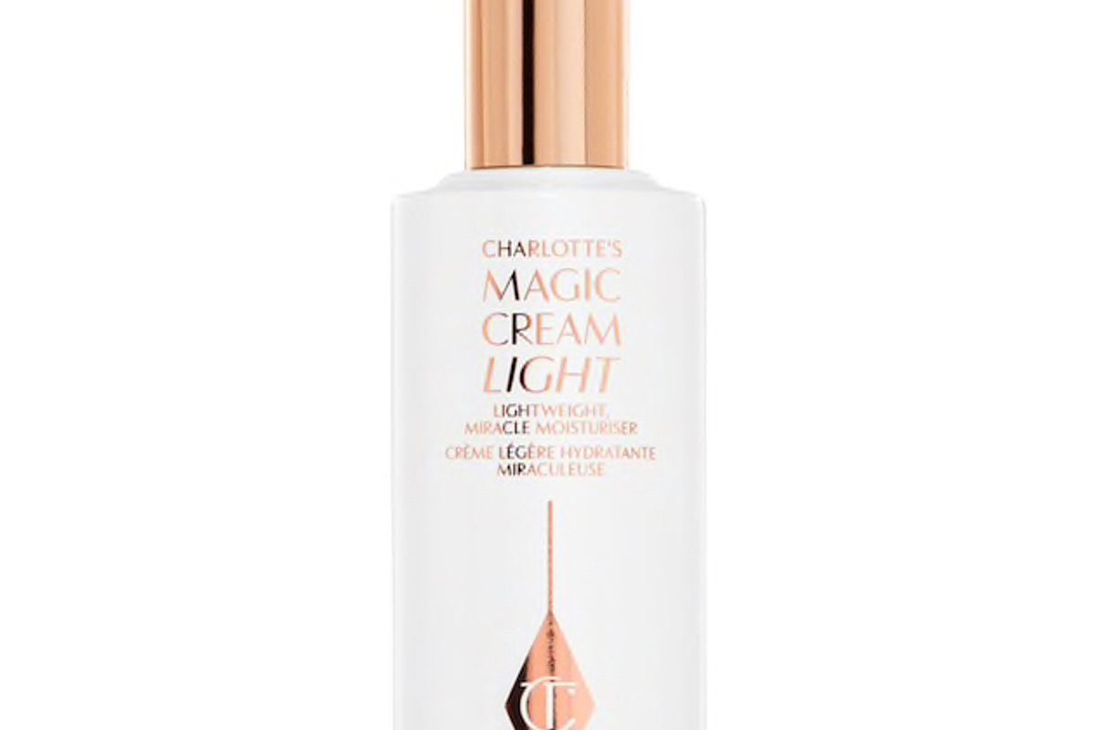 charlotte tilbury lightweight magic cream moisturizer sof20