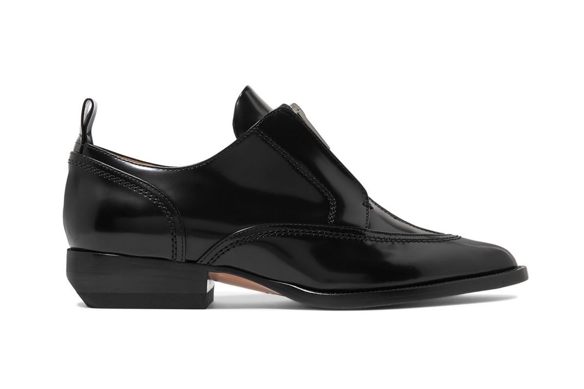 chloe rylee glossed leather brogues