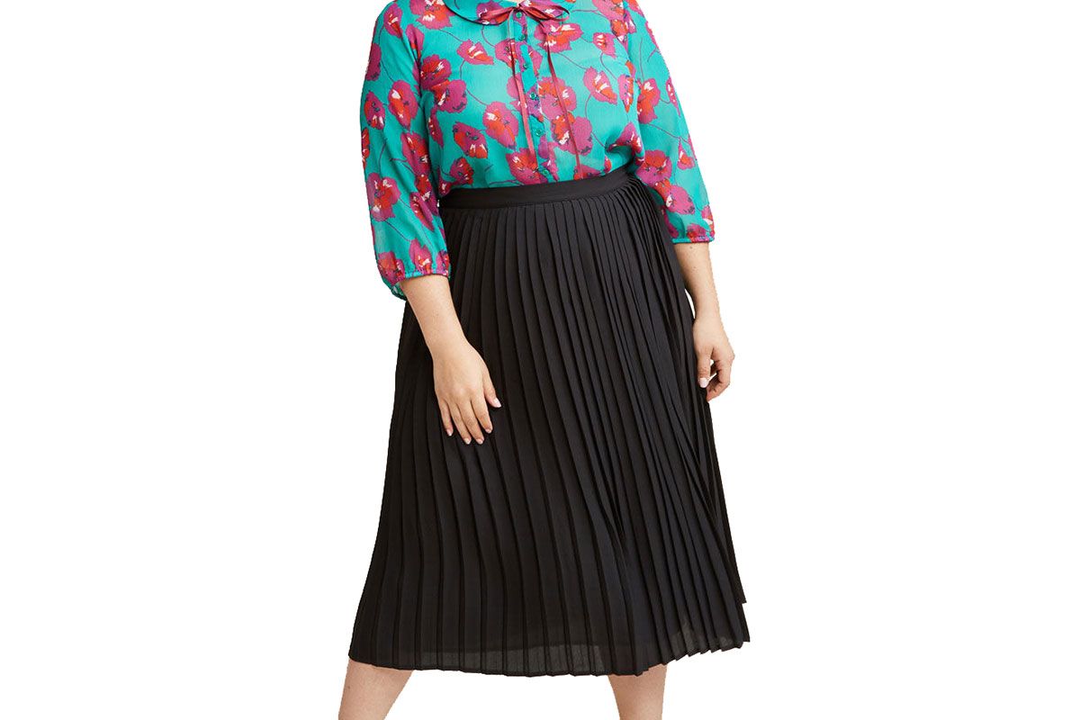 Pleated Chiffon Midi Skirt in Black