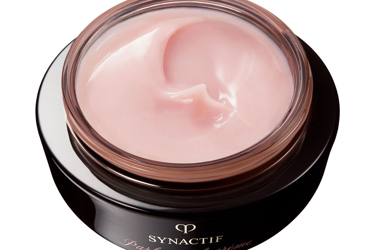 cle de peau beaute synactif gel cream perfume