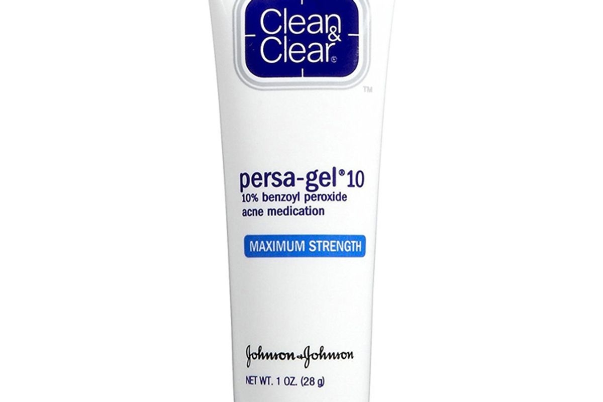 clean and clear persa gel 10 acne medication with benzoyl peroxide blooming peony and cherry