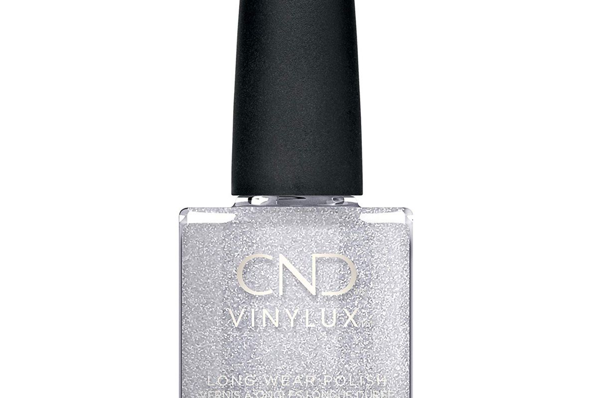 cnd vinylux nail polish