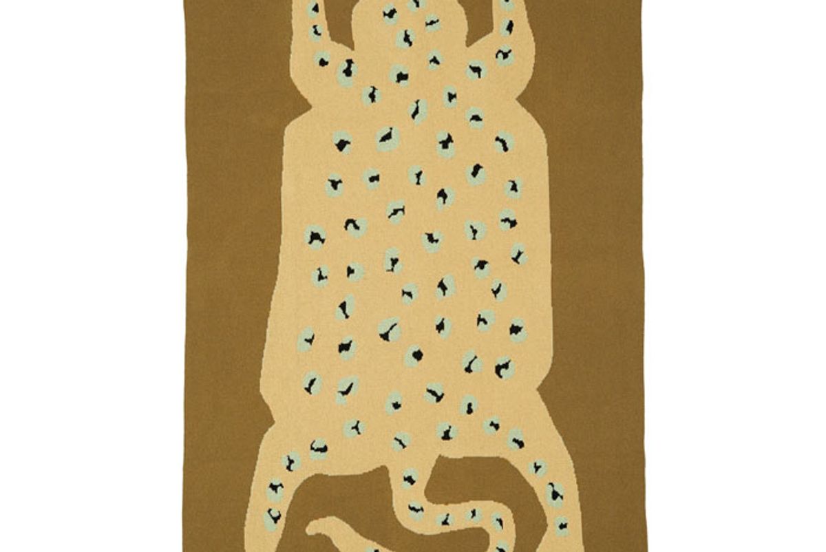 cold picnic earth leopard knit blanket