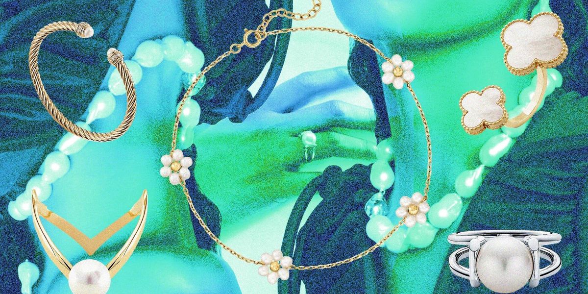 Pearl 24 Closets, Inside and Health, Beauty, Coveteur: in to Wear - Jewelry Fashion, Travel 2023 Pieces