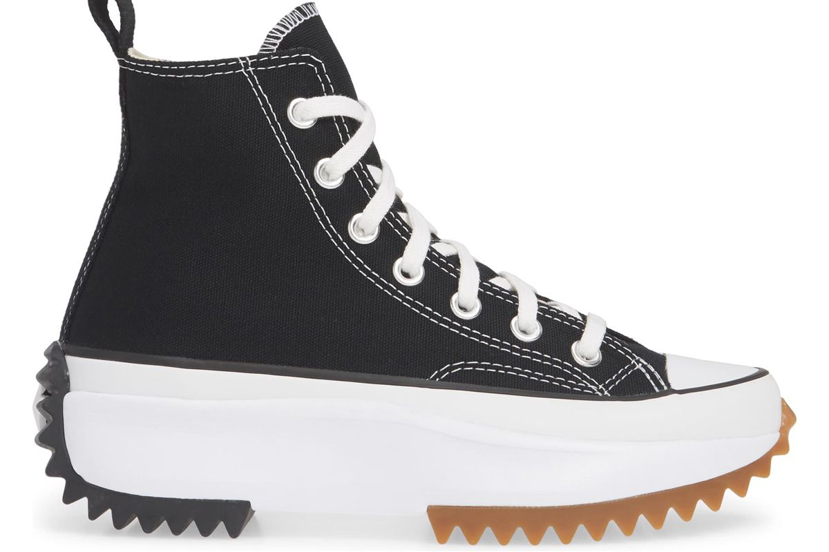 converse chunk taylor all star run star hike high top platform sneaker