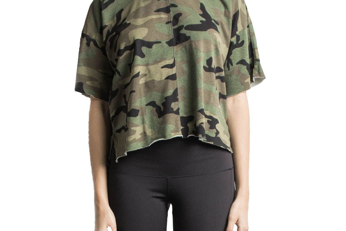 daniel patrick oversized cropped tee in camo