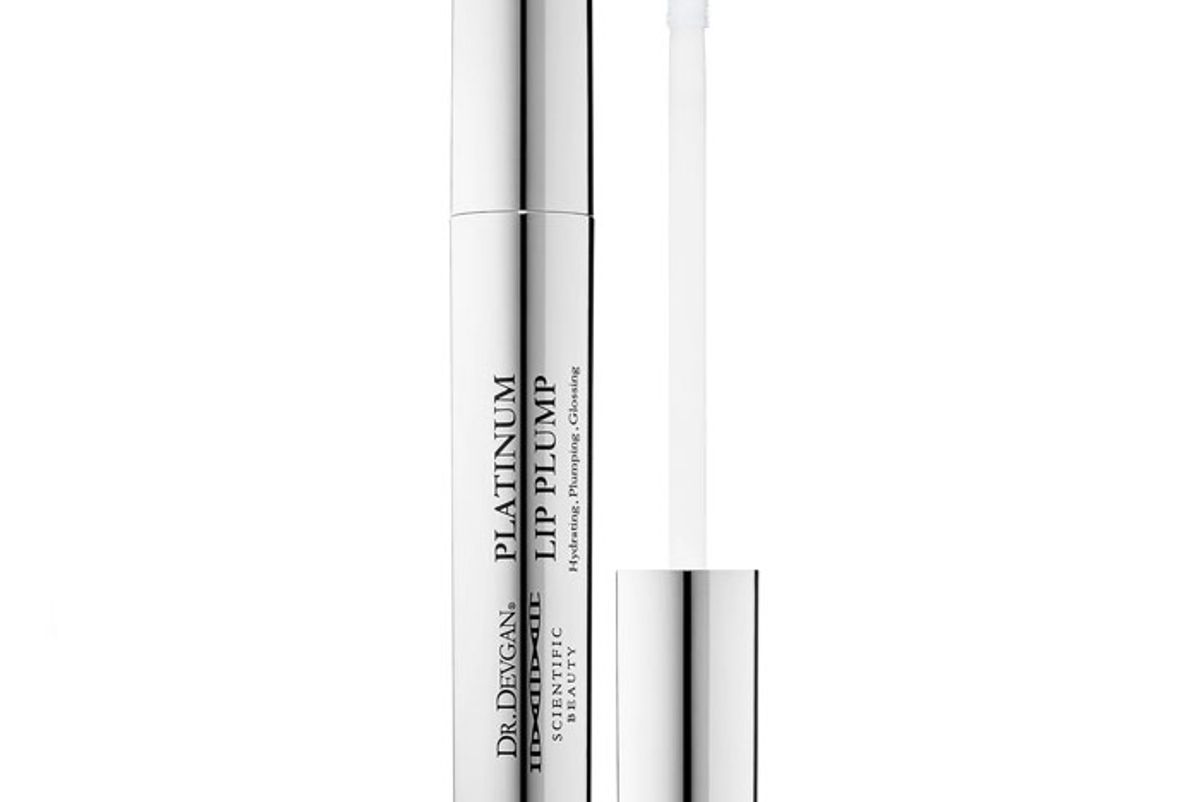 dr lara devgan platinum lip plump spf 30