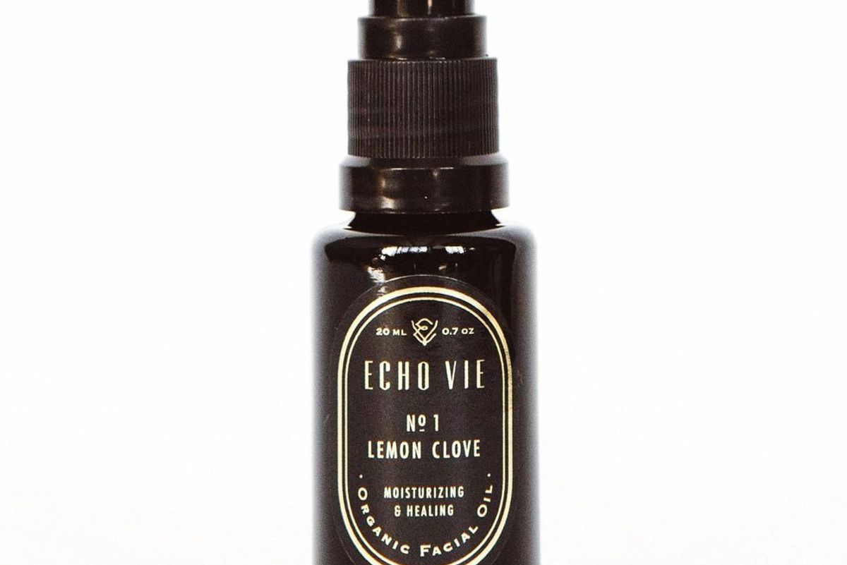 echo vie no. 1 lemon clove organic face oil