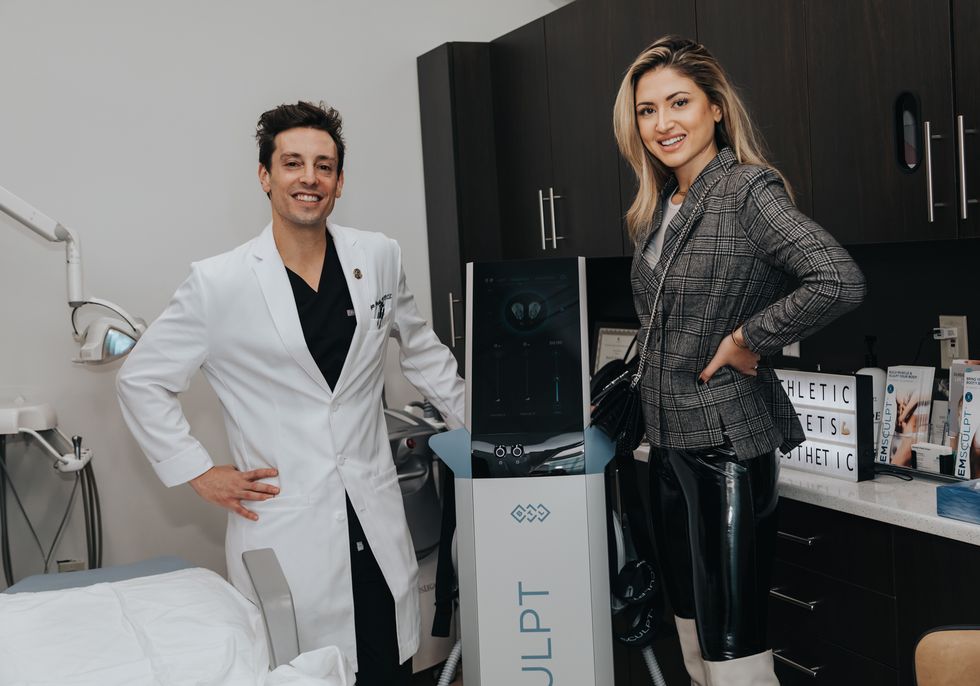 emsculpt treatment review