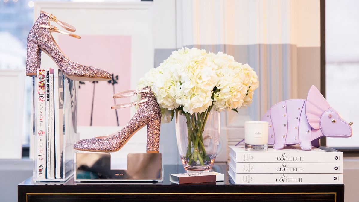 How to Make Any Office Space Somewhere You Actually *Want* to Work