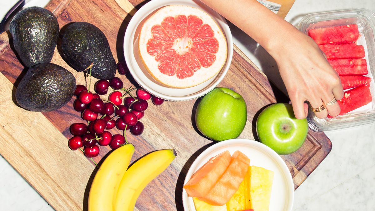 healthy deskside snacks