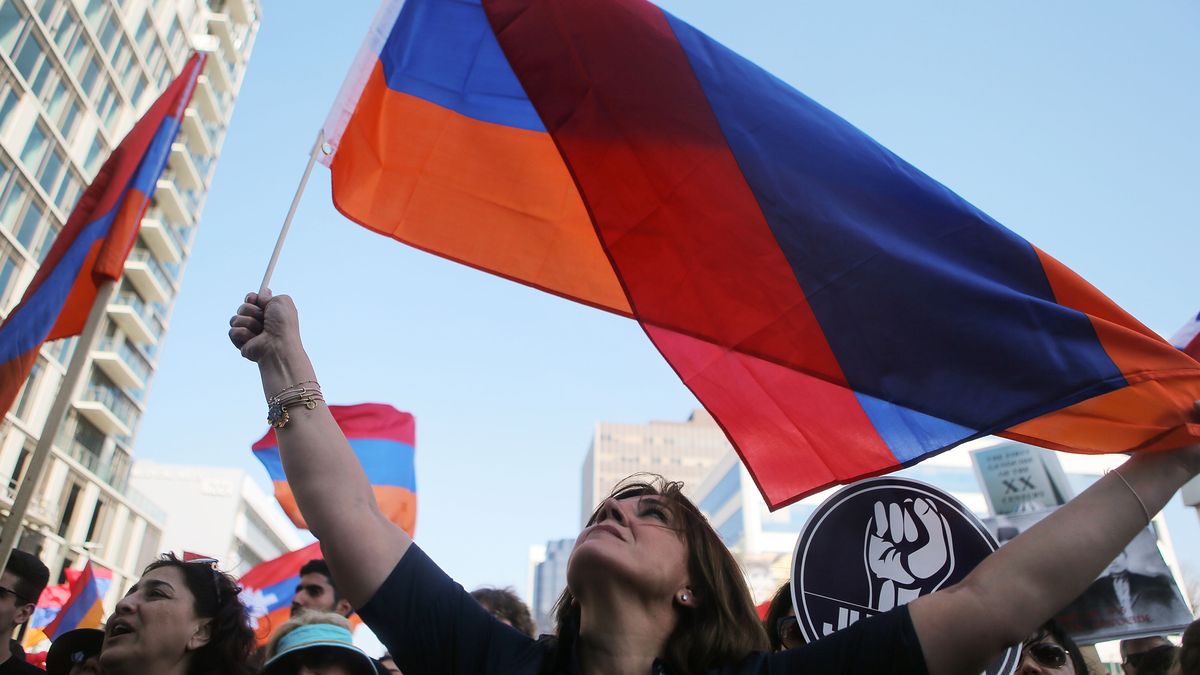 armenian women share their traditions and families history