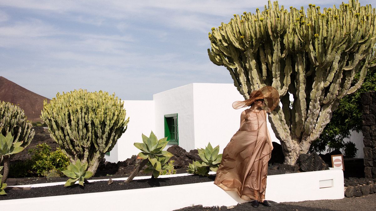 How to Wear Epic Ann Demeulemeester Hats on a Tropical Vacation