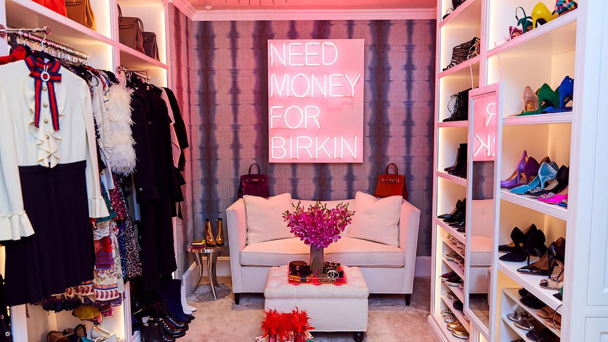 These Statement Wardrobe Essentials Will Make Any Outfit Look Expensive