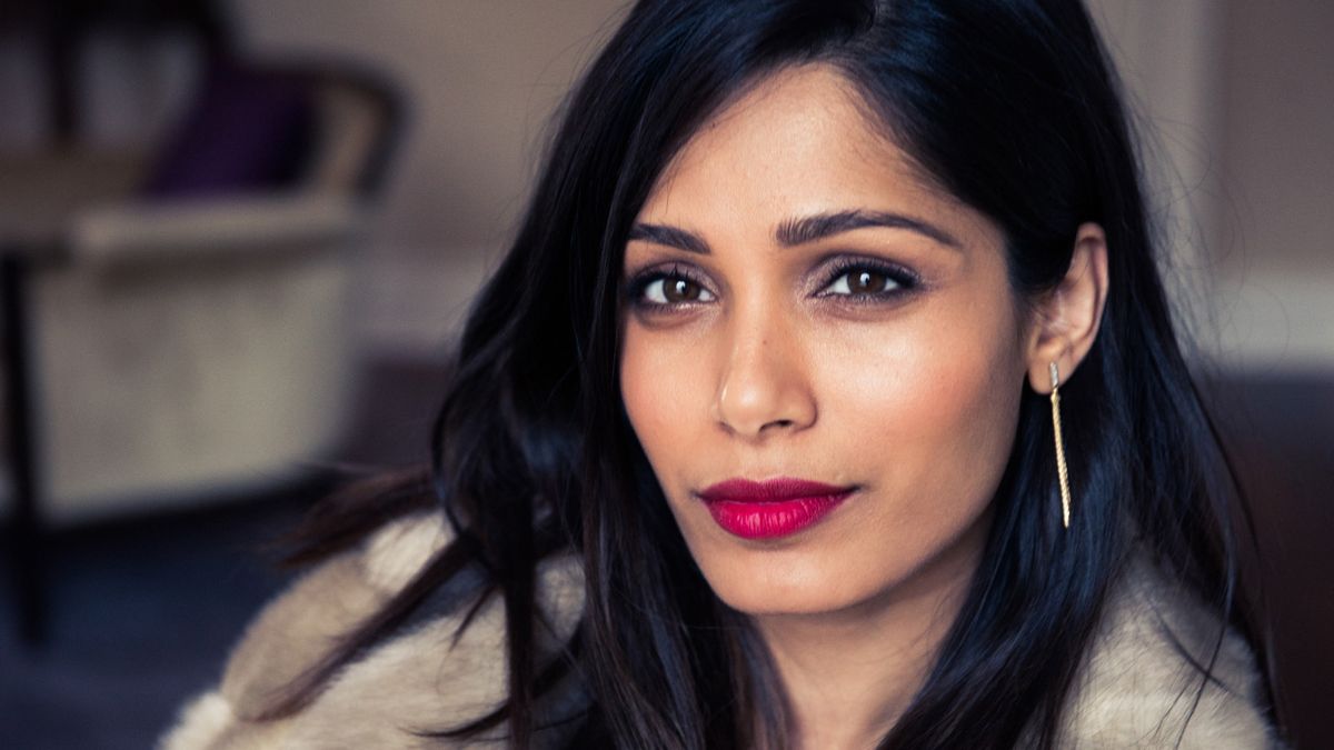 Red Wine-Stained Lips Are Now a Beauty Thing