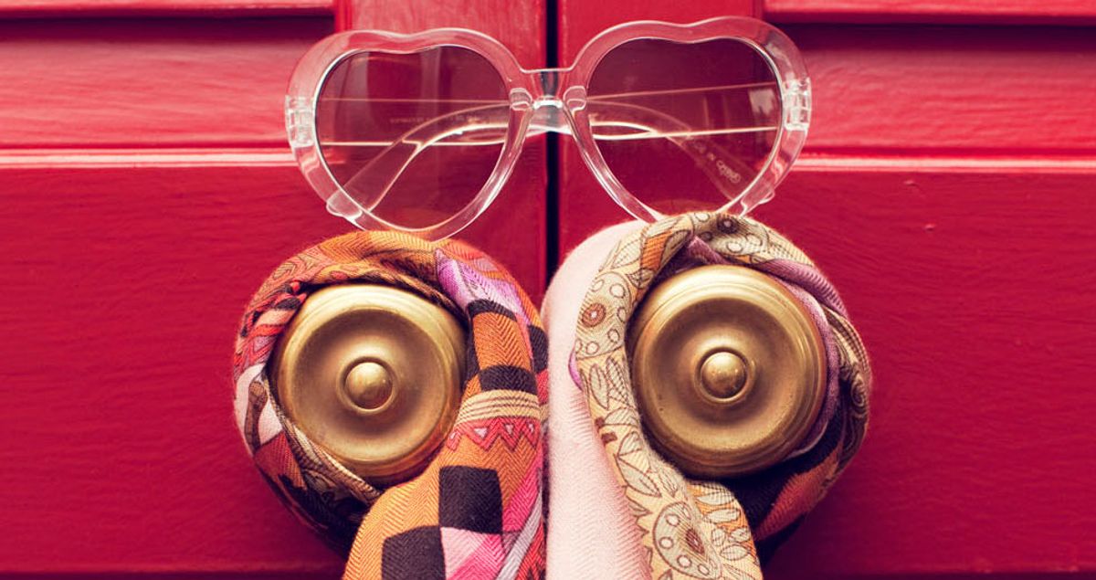 How 5 Fashion Girls Prep for Date Night