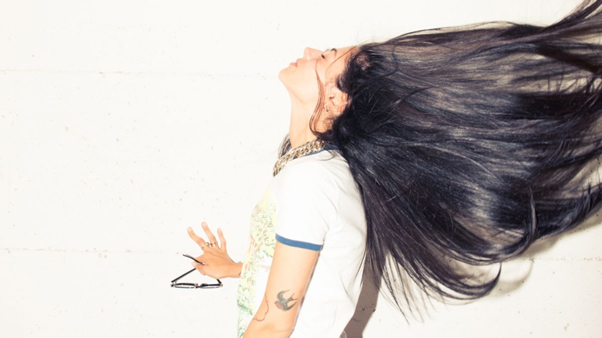 What It’s Like to Start Losing Your Hair at 23