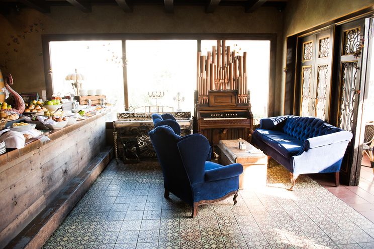 What We Love About Los Angeles Le Petit Ermitage Hotel Coveteur Inside Closets Fashion Beauty Health And Travel What We Love About Los Angeles Le Petit Ermitage Hotel Coveteur Inside Closets Fashion Beauty Health And Travel