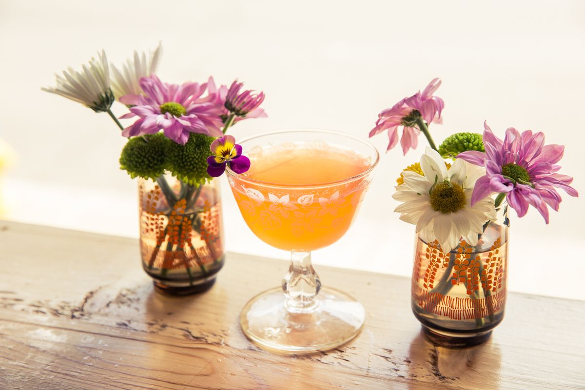 Day Drinking: Grove Gimlet & Savory Gin Cocktail