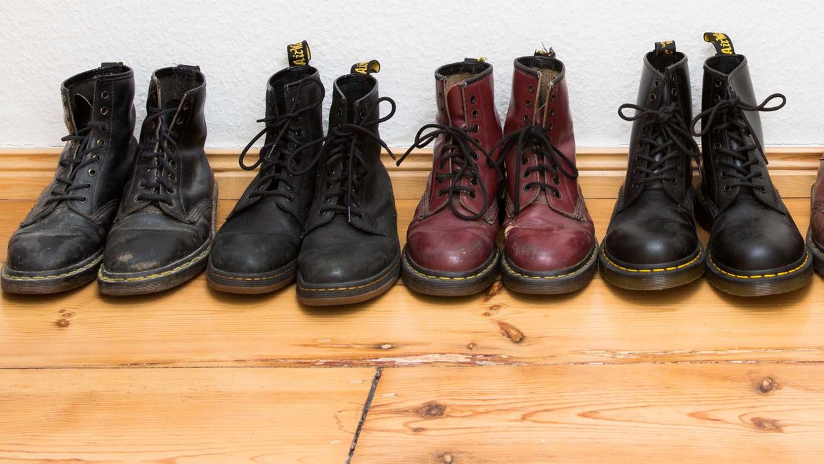 shop hiking boots