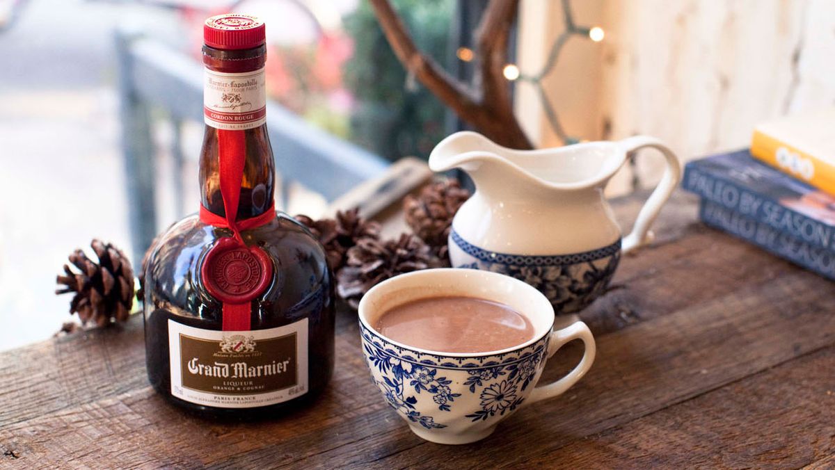 Warm Beverages that will Boost Your Metabolism *and* Give You a Buzz