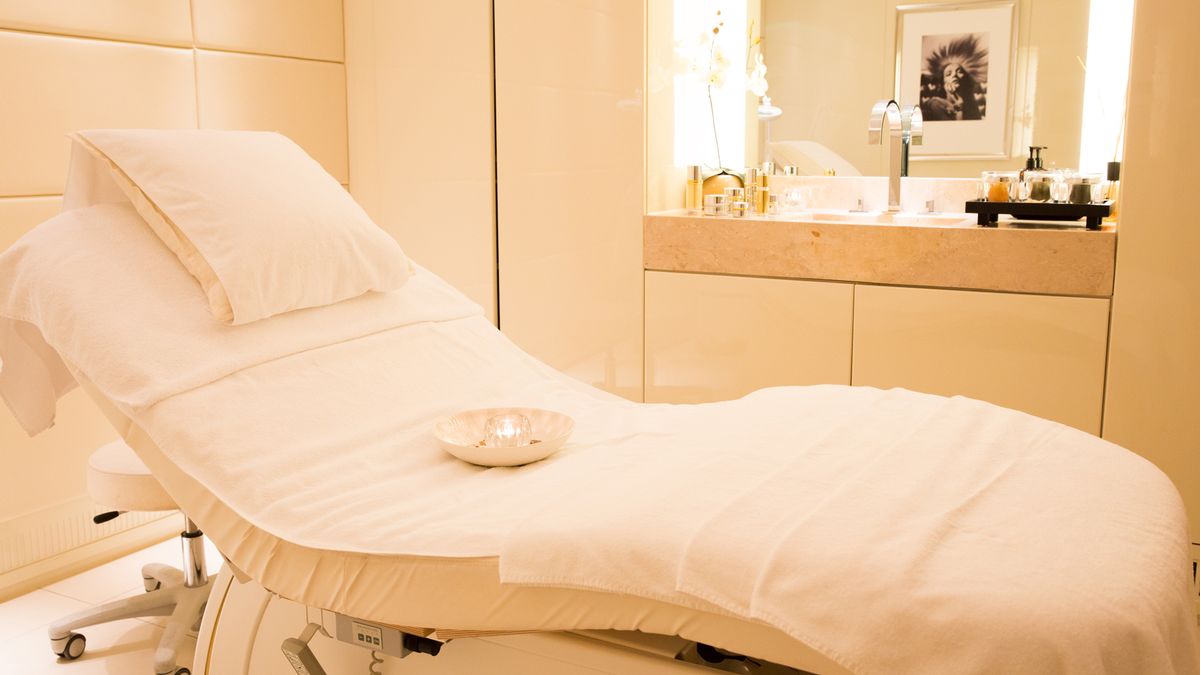 how myofascial release therapy can help relieve pain