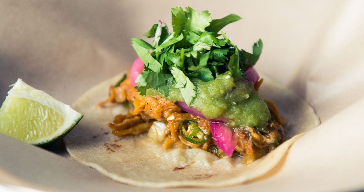 Here’s What Real Life Nutritional Experts Order at Restaurants